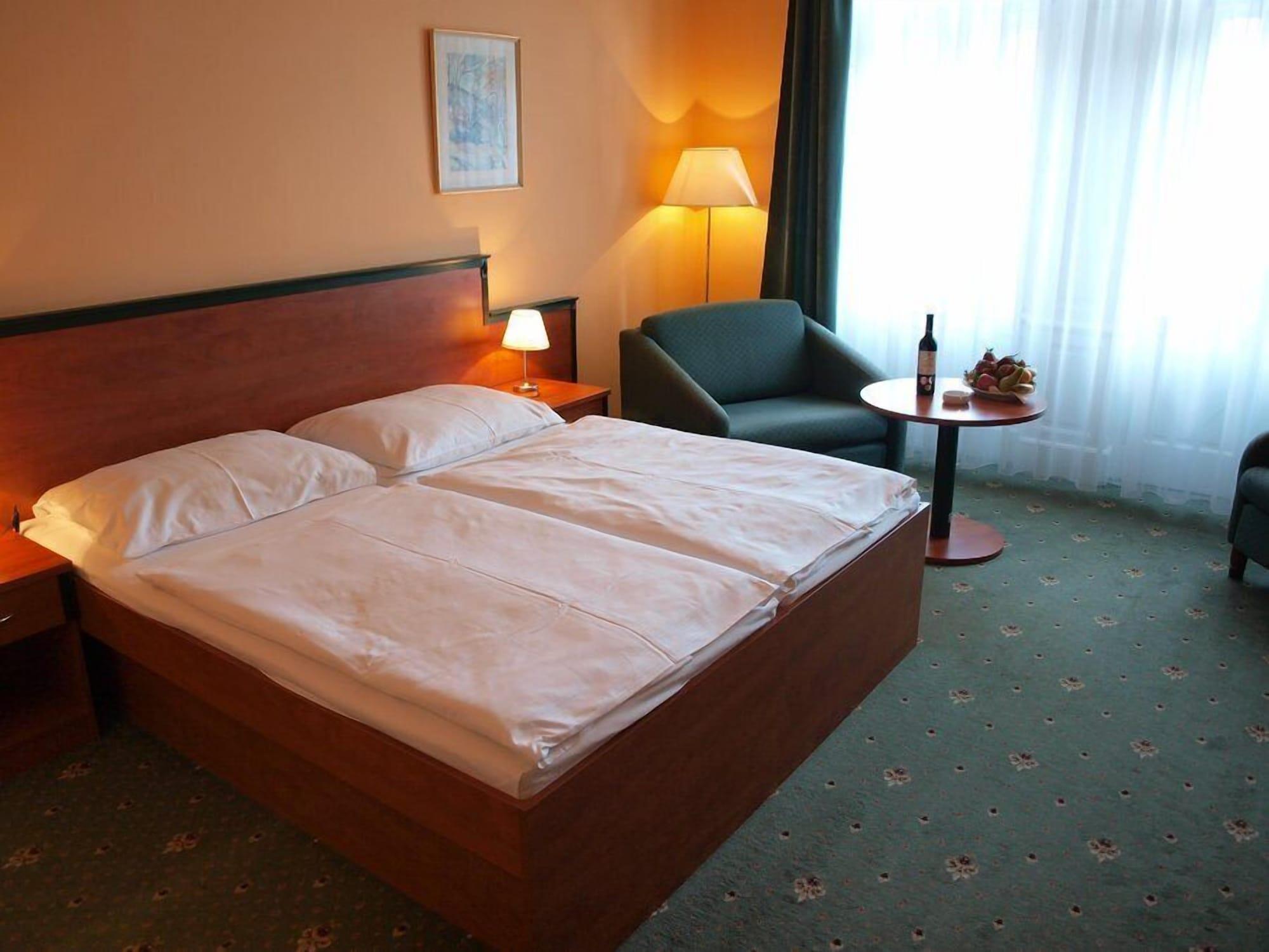 Ea Hotel Jessenius Karlovy Vary Eksteriør bilde